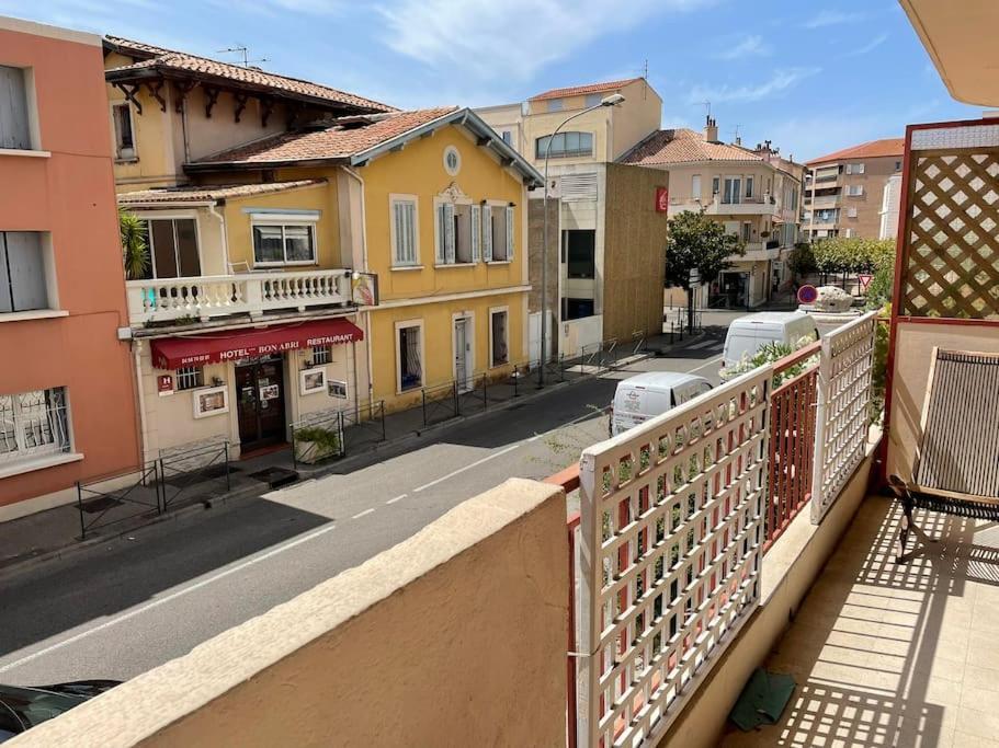 Studio A Sanary-Sur-Mer Avec Balcon A 200M Du Port Exterior foto
